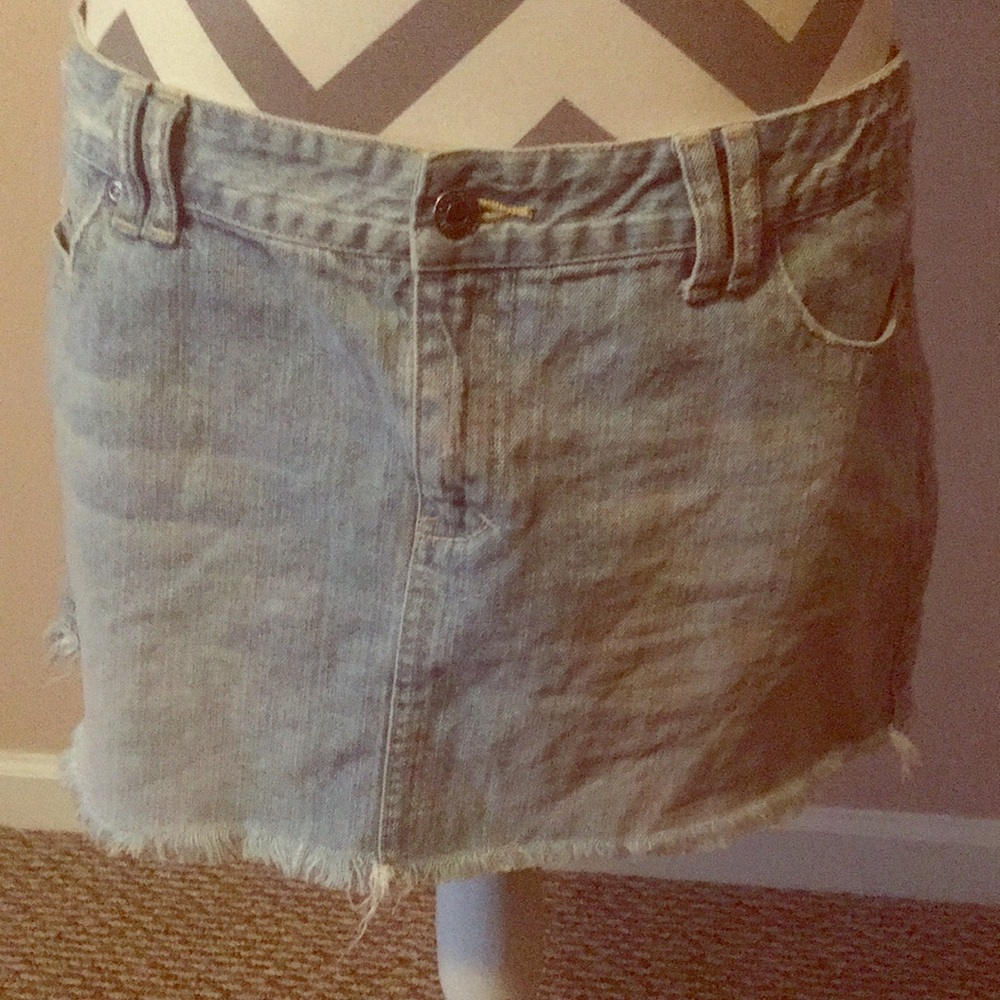 Nice blue jean skirt!